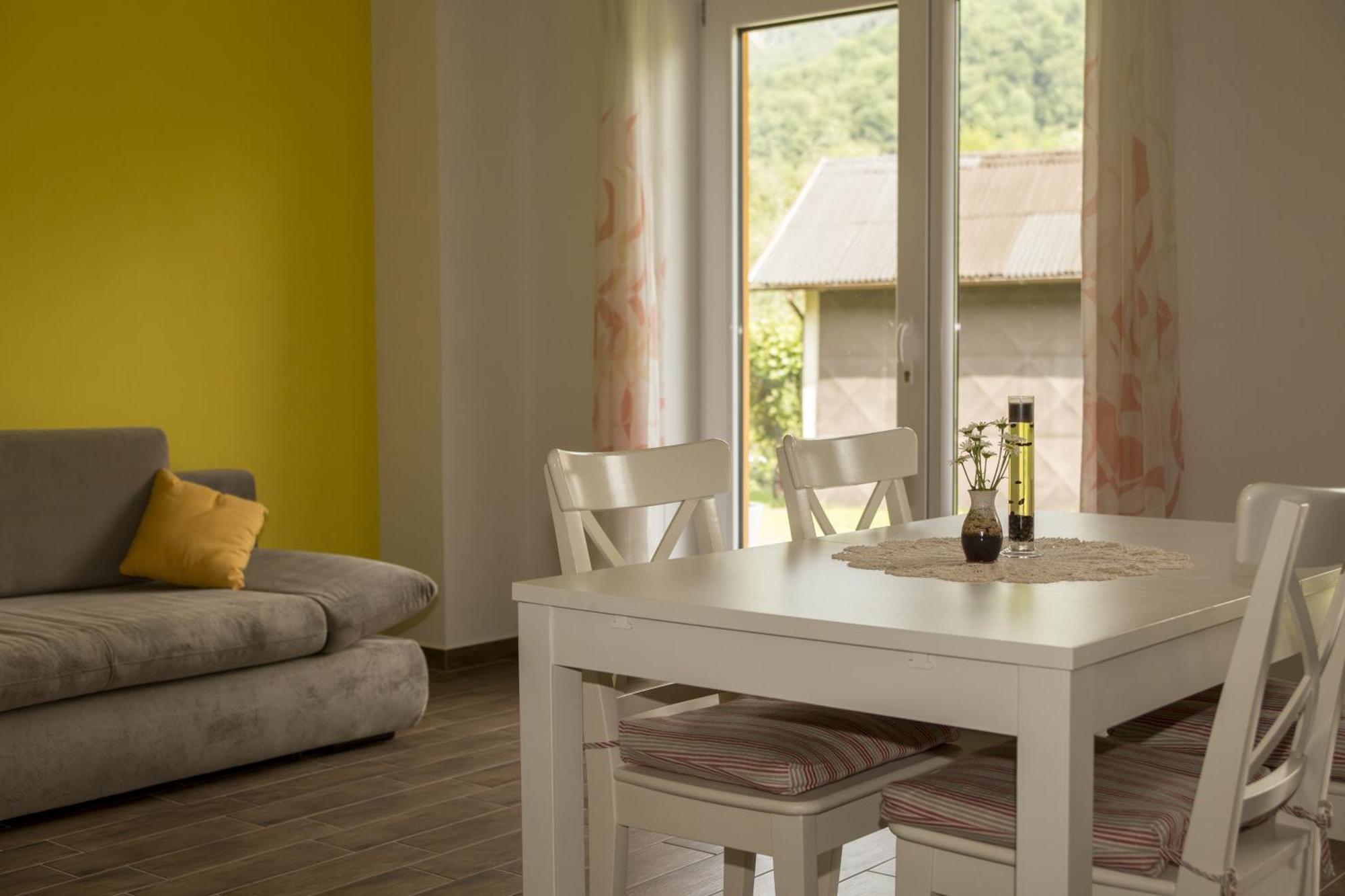 Apartments Maligoj Tolmin Szoba fotó