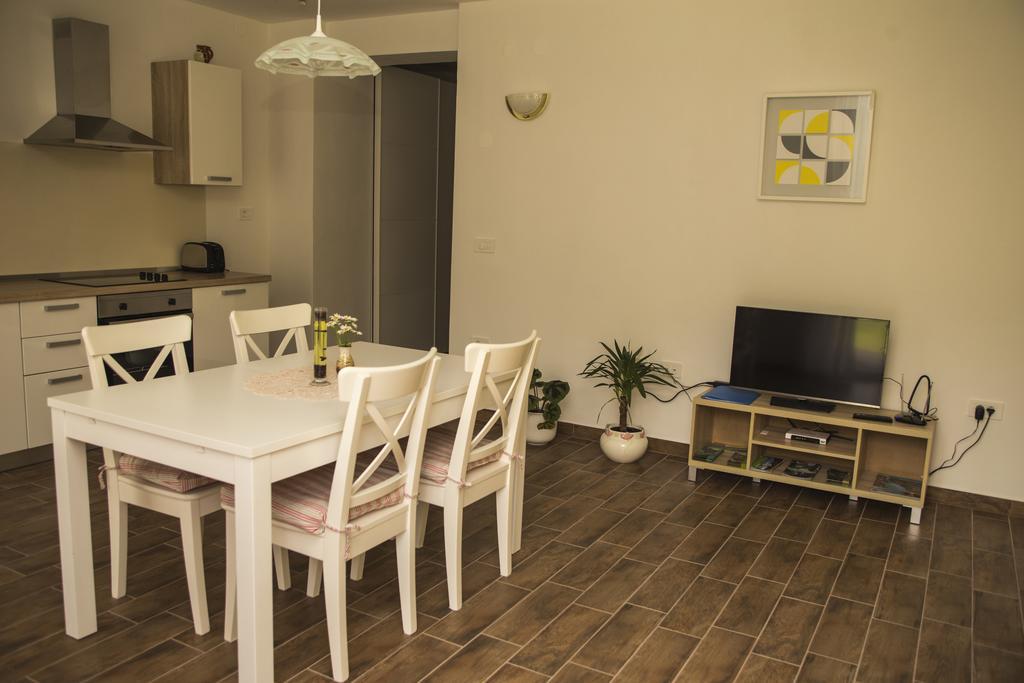 Apartments Maligoj Tolmin Szoba fotó
